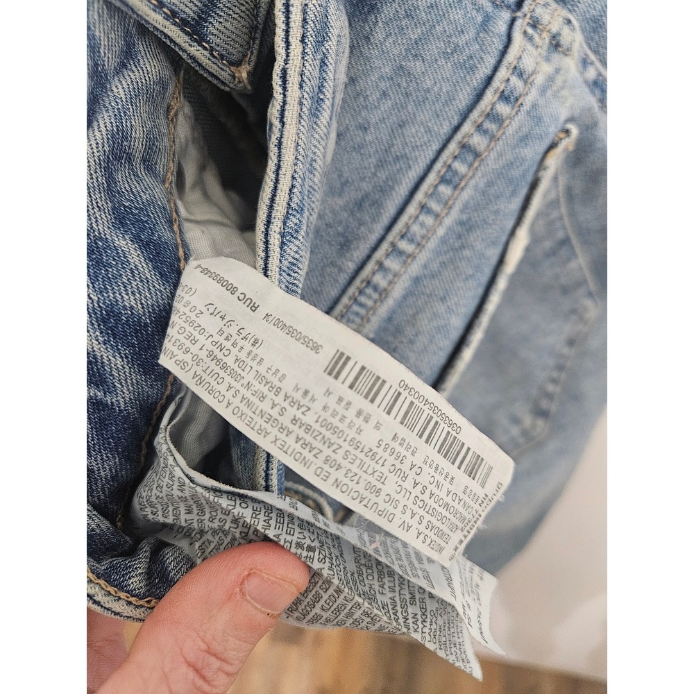 Zara High Waisted Distressed Mom Jeans Light Wash Blue Size 2 24 03635035400340 - Picture 6 of 7